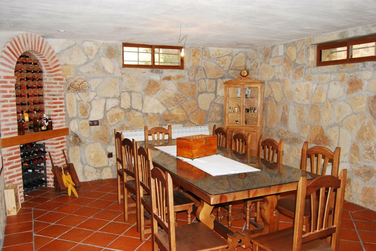 Casa Rural La Gabina Muñogalindo Kültér fotó